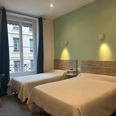 Hotel Azur 리옹 외부 사진